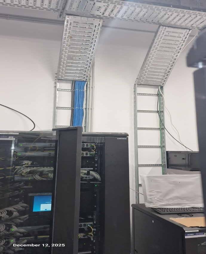 Electrical cable connection in panels
